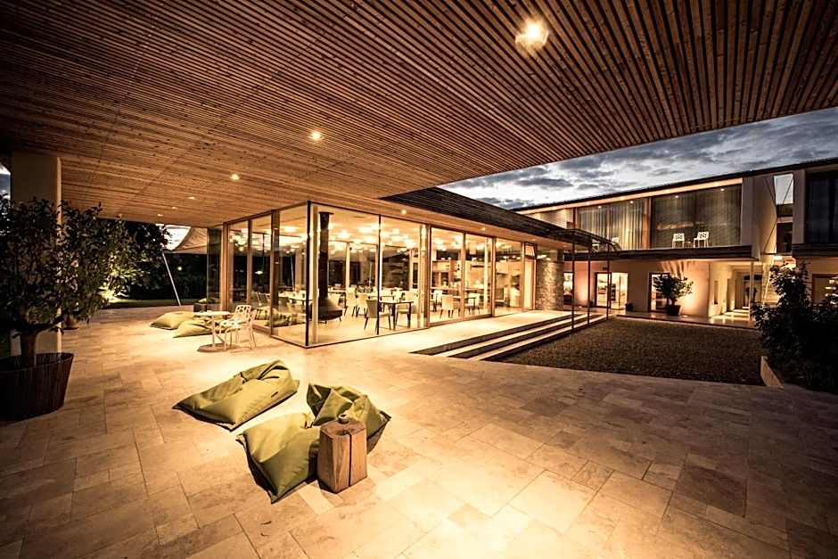 MALAT Weingut und Hotel