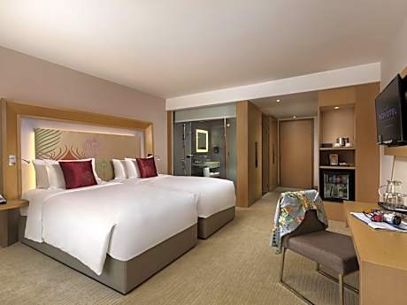 Deluxe Twin Room with Sofa