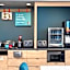 avid hotels - Toronto - Vaughan Southwest By IHG
