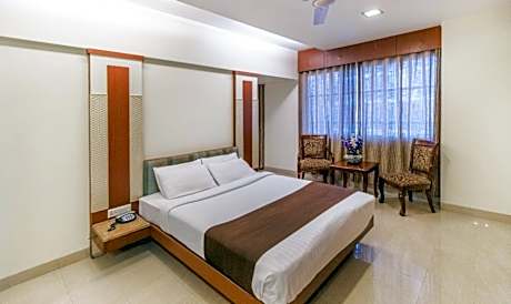 Diamond Room