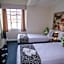 Hotel Waterloo & Backpackers