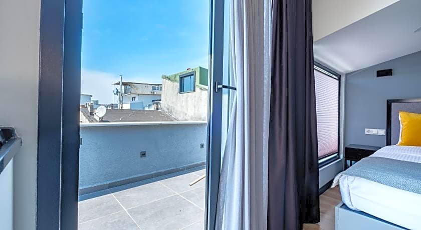 The Row Taksim Hotel