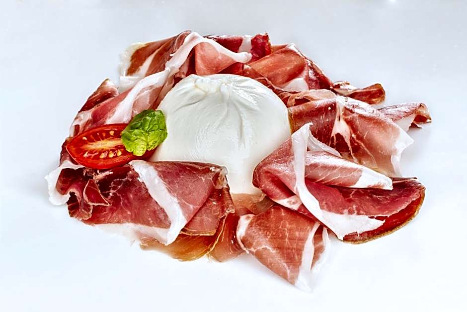 Sardegna Hotel - Suites & Restaurant