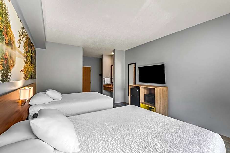 Days Inn by Wyndham Carroll
