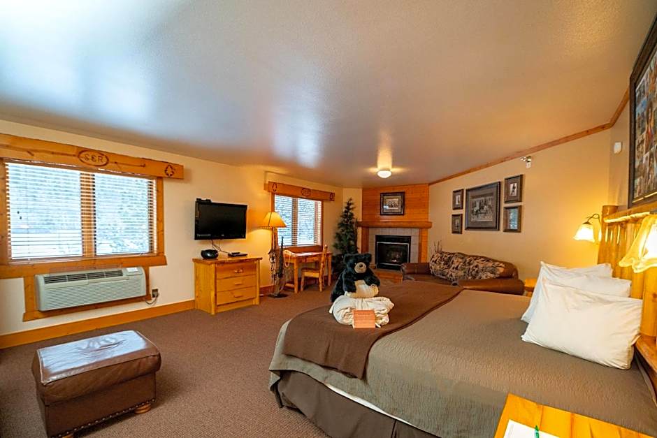 Spearfish Canyon Lodge