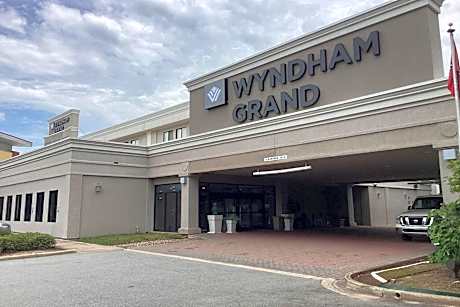 Wyndham Grand Executive Center Little Rock Airport