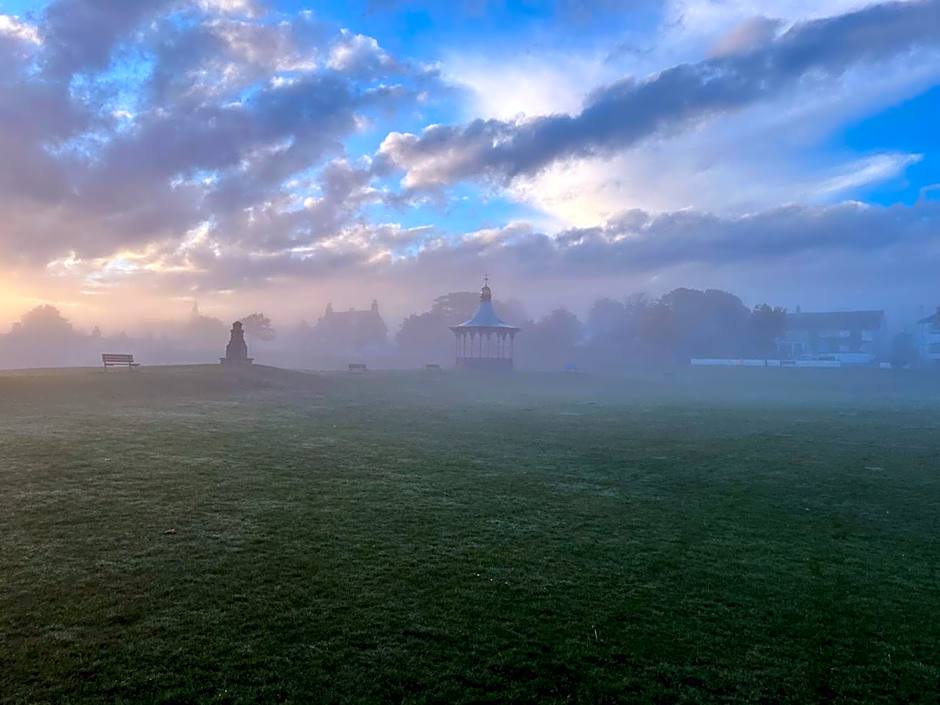 Sunny Brae Bed & Breakfast
