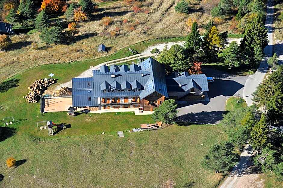 Rifugio Predaia Ai Todes'ci