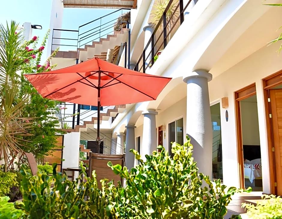 Carri Surf Studio