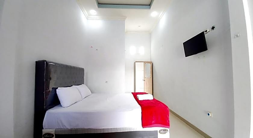 Harmony House Syariah near Alun Alun Pati Mitra RedDoorz