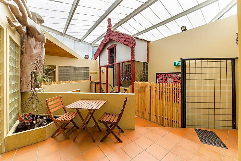 Tahuna Pod Hostel