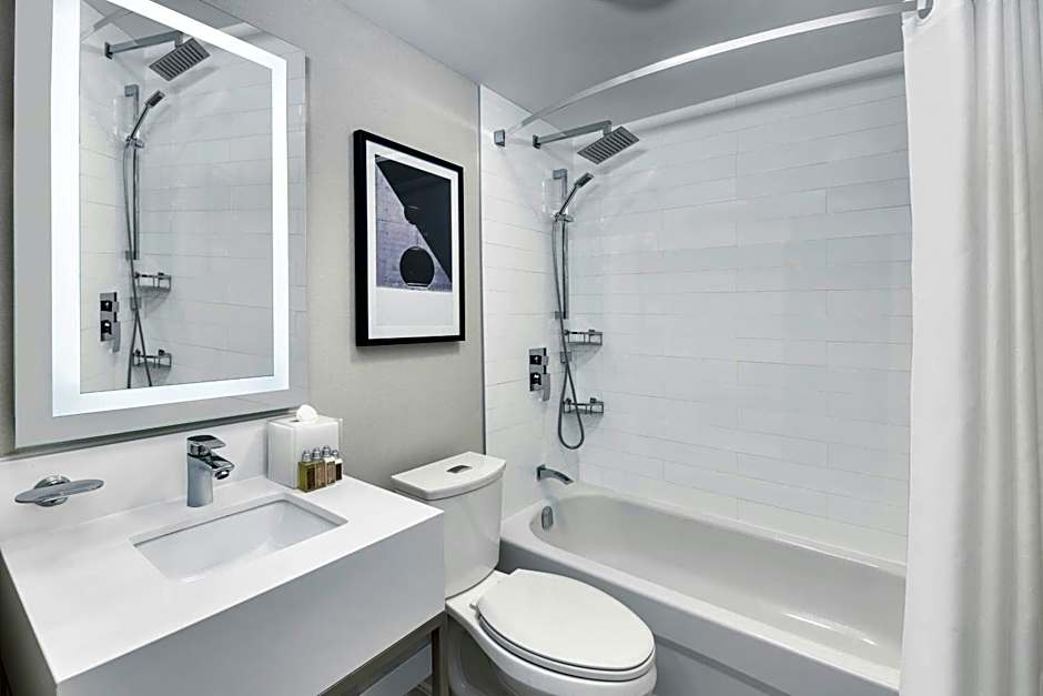 The Insignia Hotel, Sarnia, a Tribute Portfolio Hotel