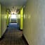 Super 8 by Wyndham Roseburg