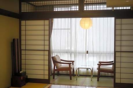 Japanese-Style Quadruple Room