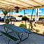 Carl's Motel