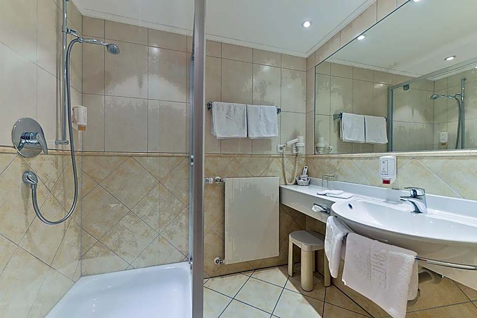 Das Schiff in den Bergen