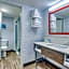 Hampton Inn By Hilton & Suites Kittery