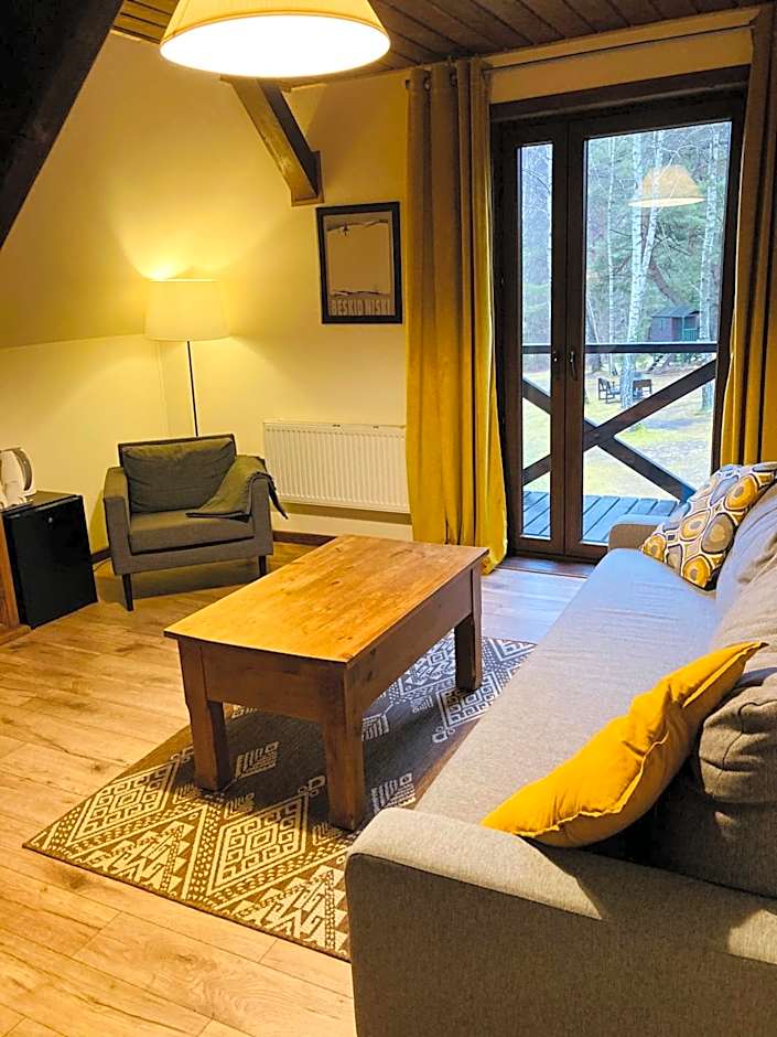 Modryna - Modrzewiowy Dom