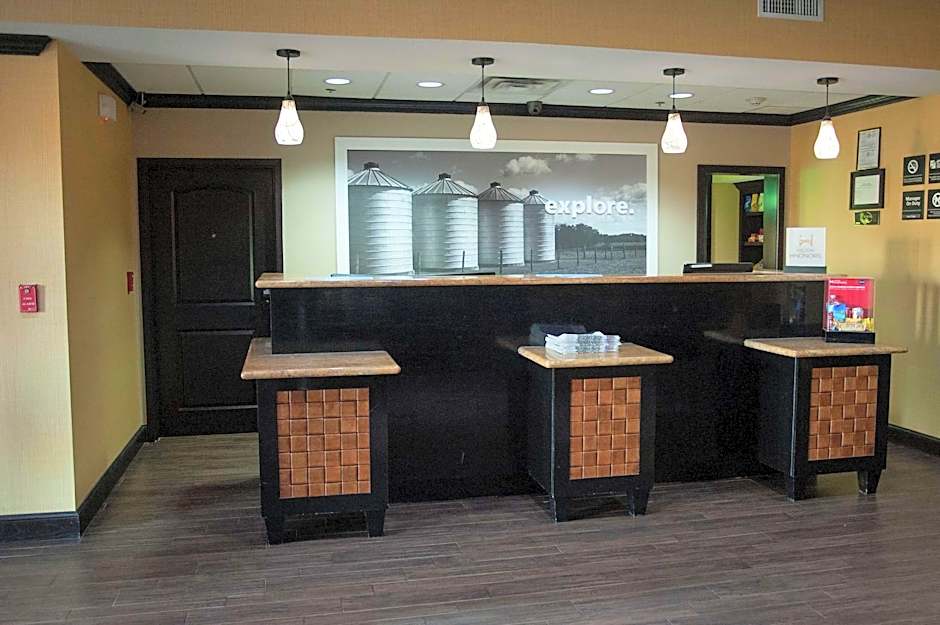 Hampton Inn By Hilton & Suites Palestine
