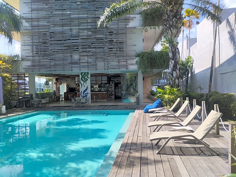 The Double View Mansions - Bali