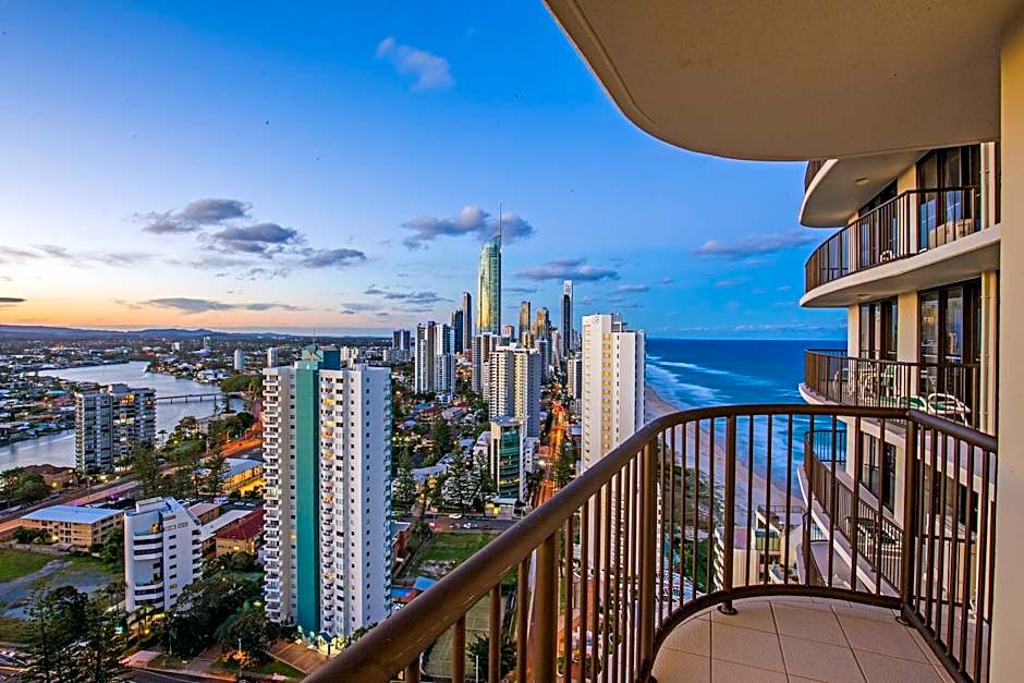 Surfers Aquarius on the Beach