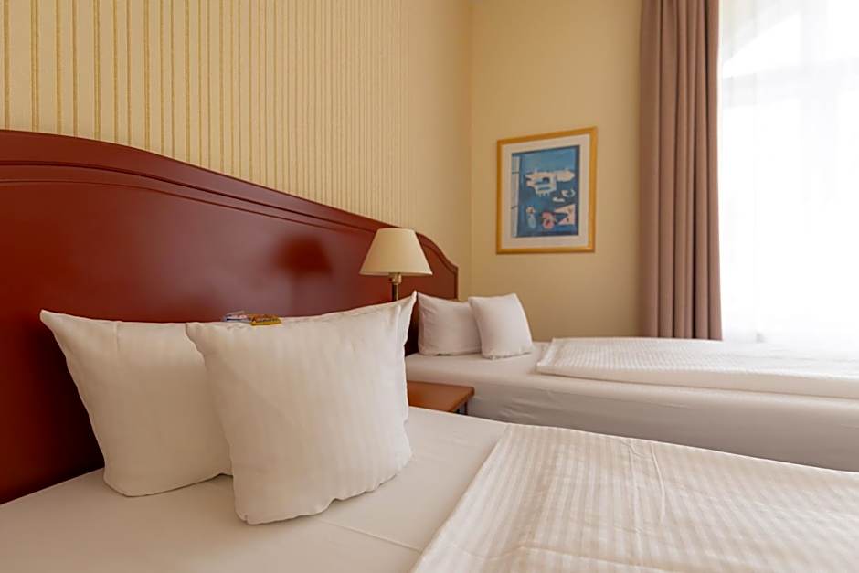 Akzent Hotel Am Goldenen Strauss