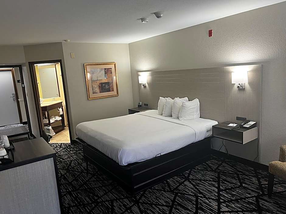Baymont by Wyndham Monroe Ohio