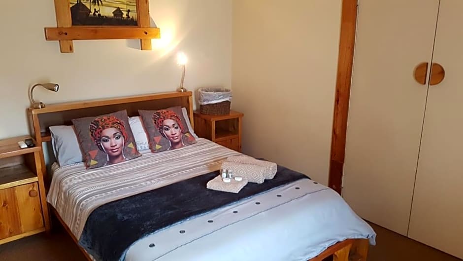 Nkwasi Lodge – Parys, CA