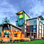 La Quinta Inn & Suites by Wyndham Tumwater - Olympia
