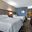 Econo Lodge Inn & Suites