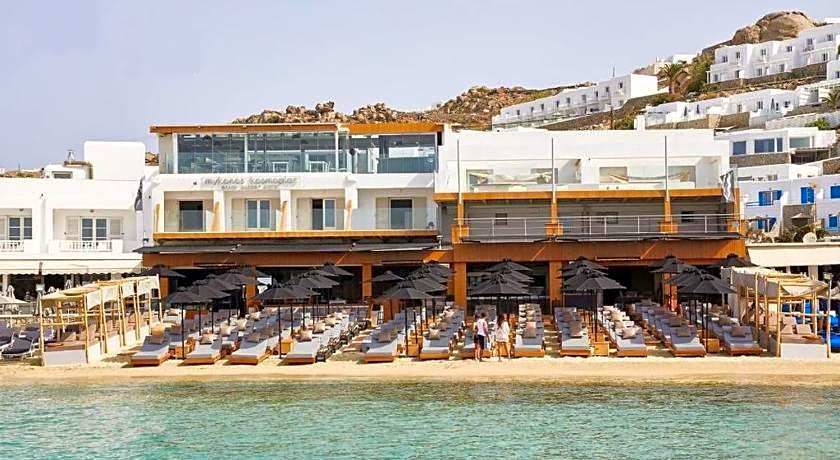 Kosmoplaz Hotel