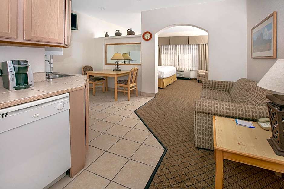 Baymont by Wyndham Roswell