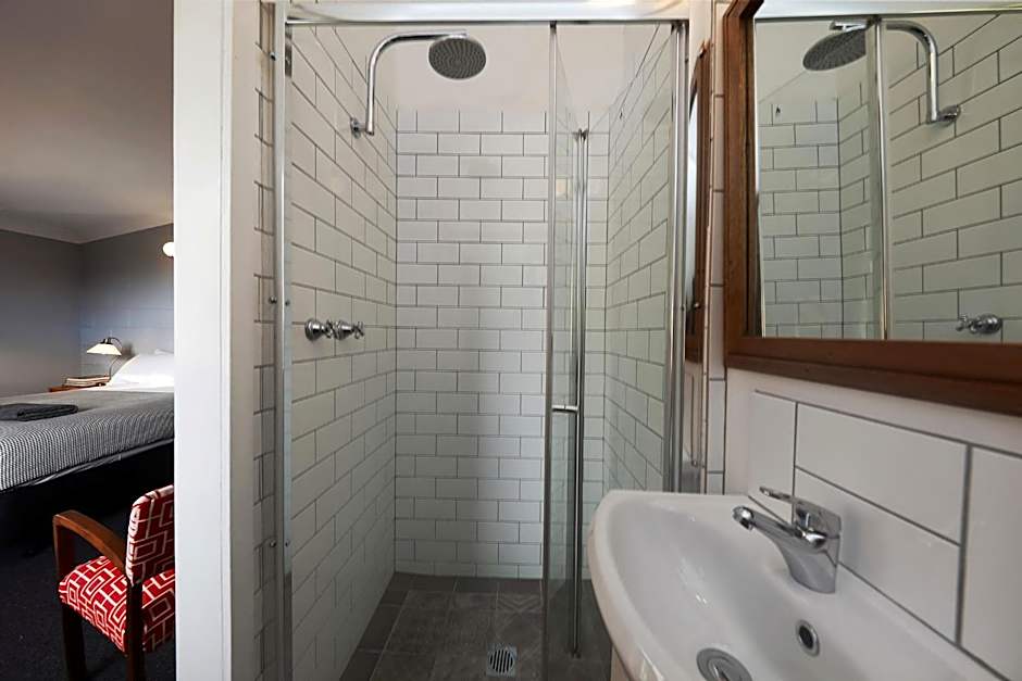 Troldhaugen Lodge - Adults Only