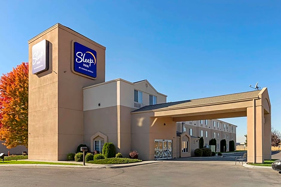 Photo 1 of 30 of Sleep Inn Ontario