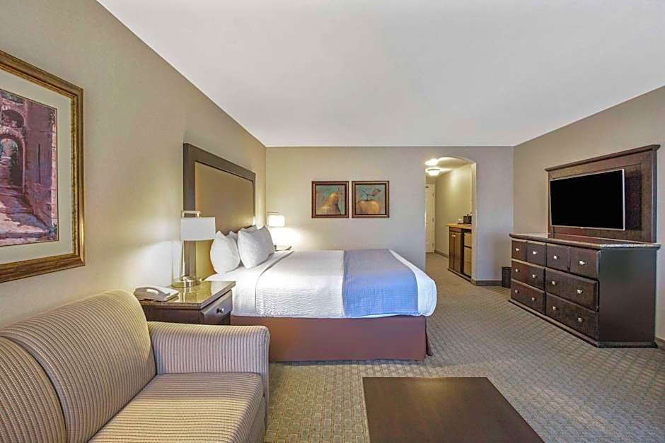 La Quinta Inn & Suites by Wyndham Paso Robles