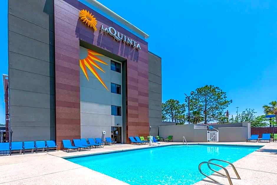 La Quinta Inn & Suites by Wyndham Houston Northwest