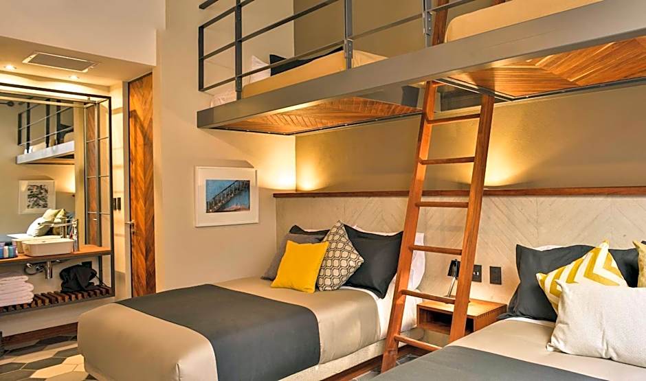 Hotel Criol