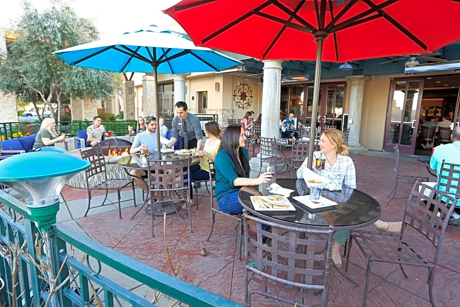 Best Western Plus Hilltop Inn