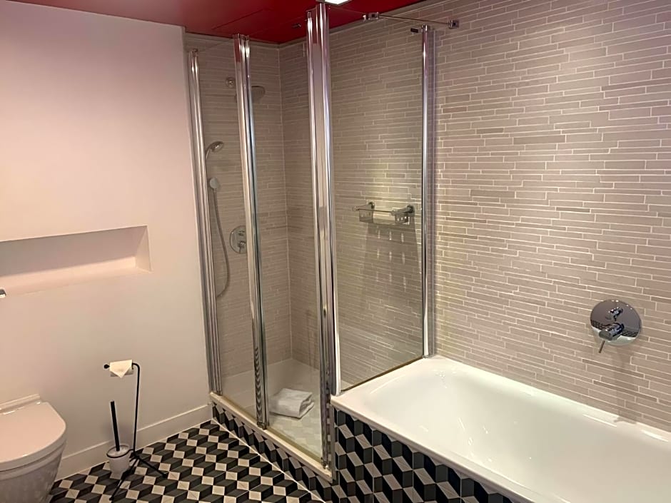 Les Pleiades Hotel-Spa-Restaurant