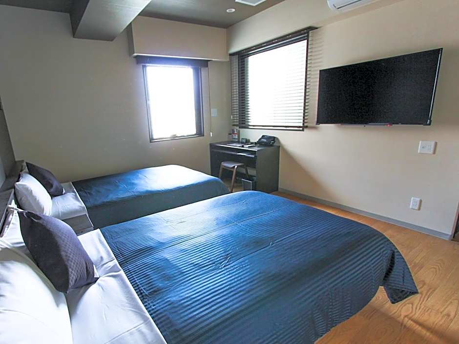 HOTEL LiVEMAX PREMIUM Himejieki-Minami