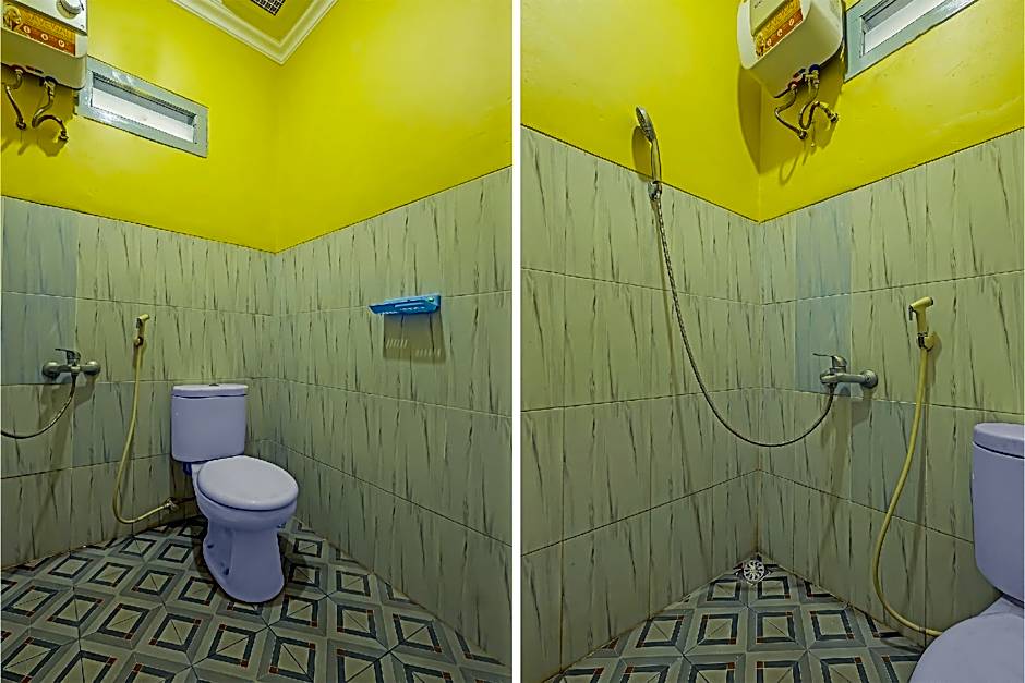 OYO 92483 Hotel Kirana