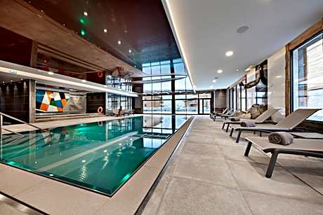 MGM Hôtels & Résidences - Hôtel Les Suites d'Alexane