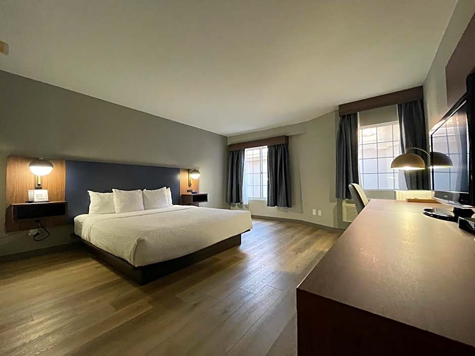 La Quinta Inn & Suites by Wyndham Dallas Dfw Airport North