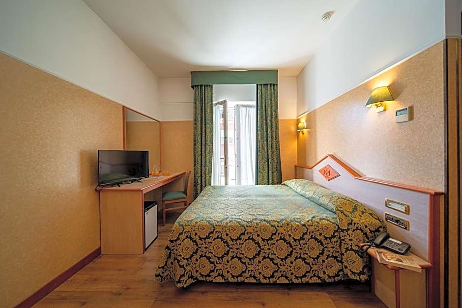 Hotel Mary