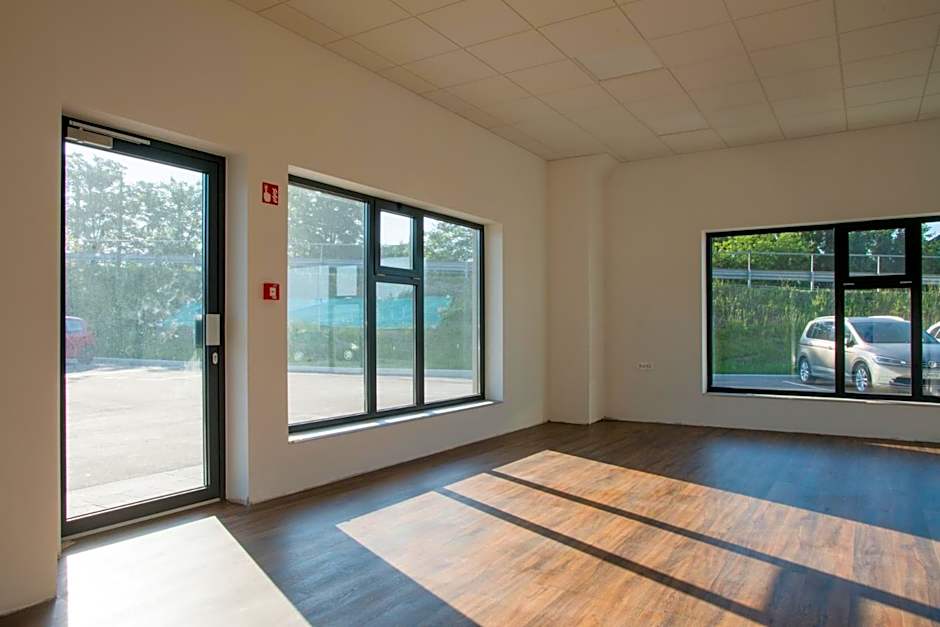 Roko Garni Hotel