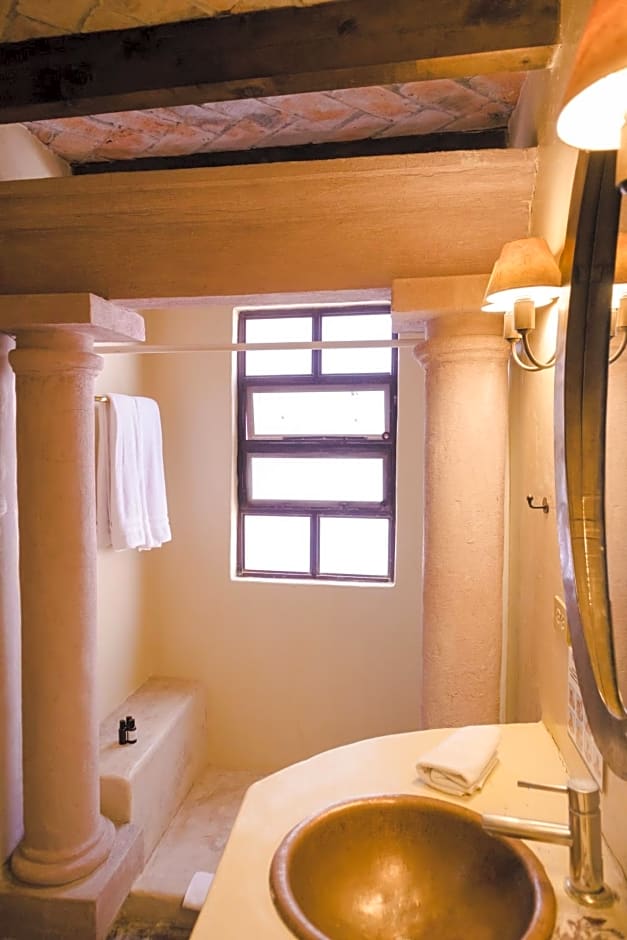 Casa Luna Hotel Boutique