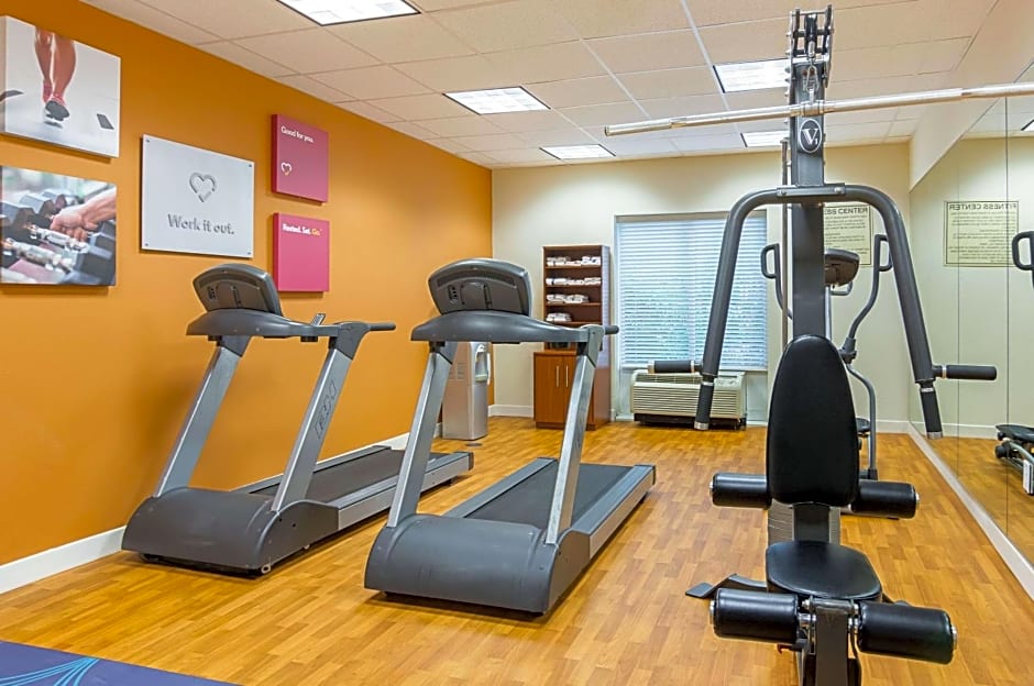 Comfort Suites at Virginia Center Commons