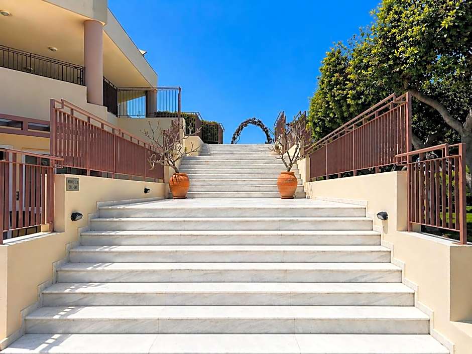 Eleftheria Hotel