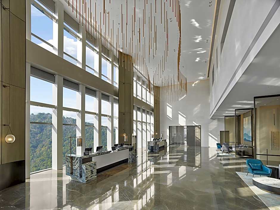 Hilton Zhuji