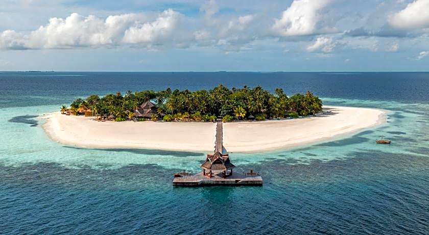 Banyan Tree Vabbinfaru